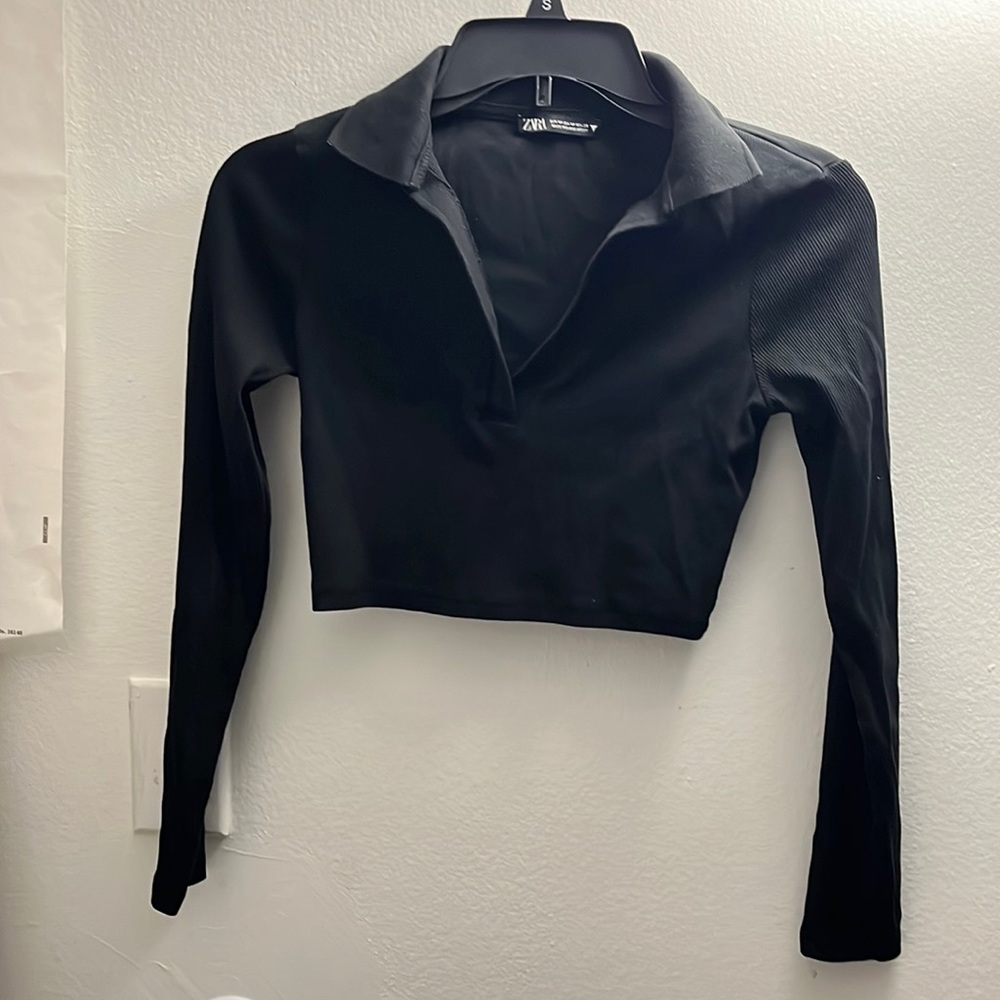Long sleeve crop shirt